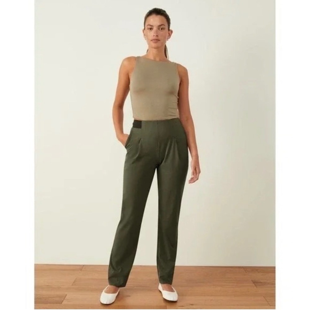 Aday Turn It Up Pants Moss Green M travel commute active minimalist casual